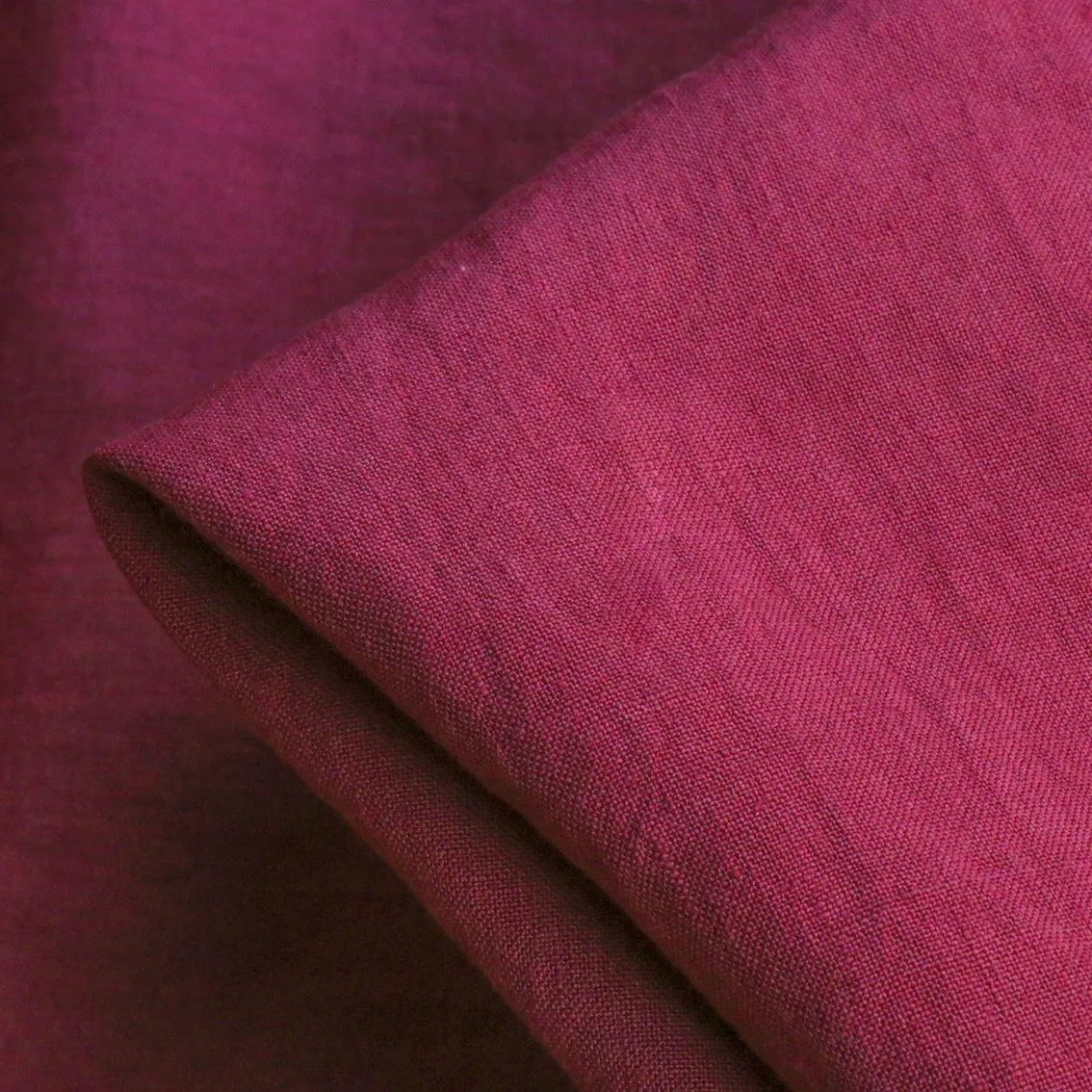 Bedford Cherry Washed Linen