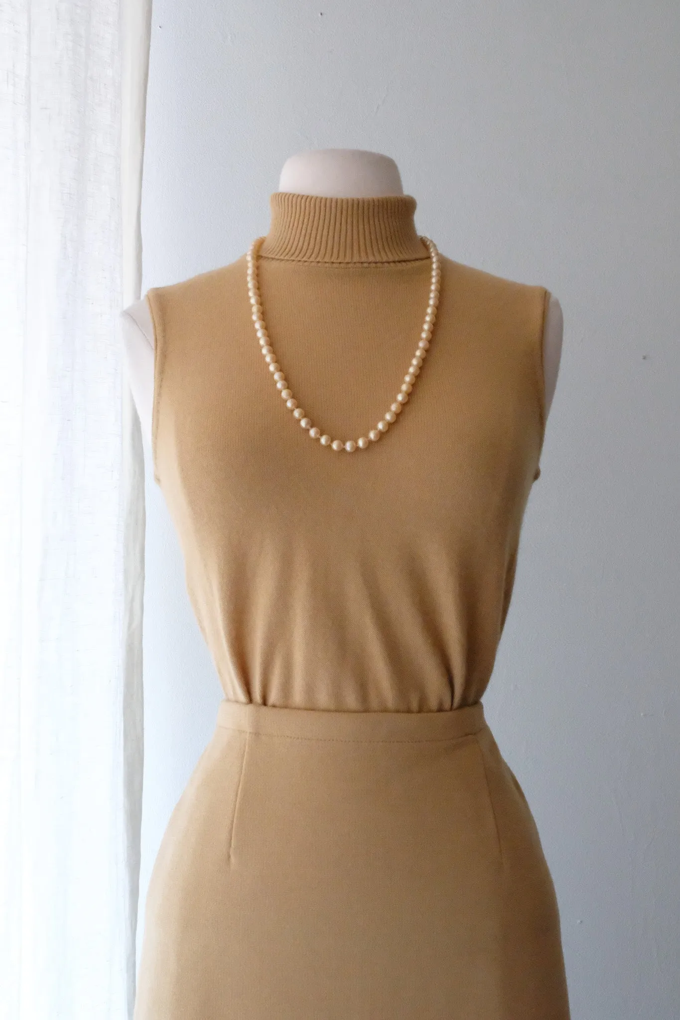 Chic 1960's Camel Two-Piece Knit Set / Sz M