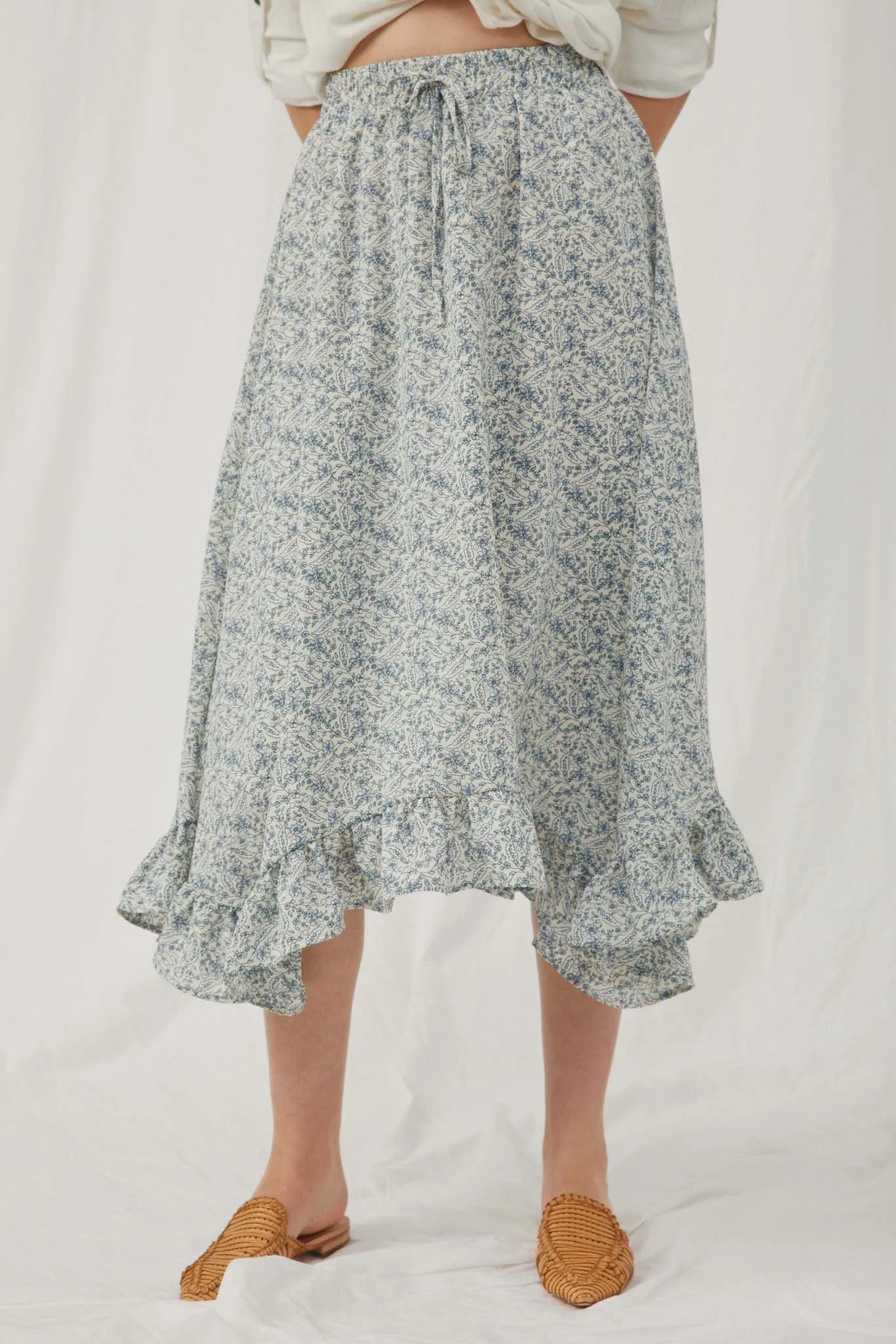 Ditsy Floral Ruffled Handkerchief Hem Skirt