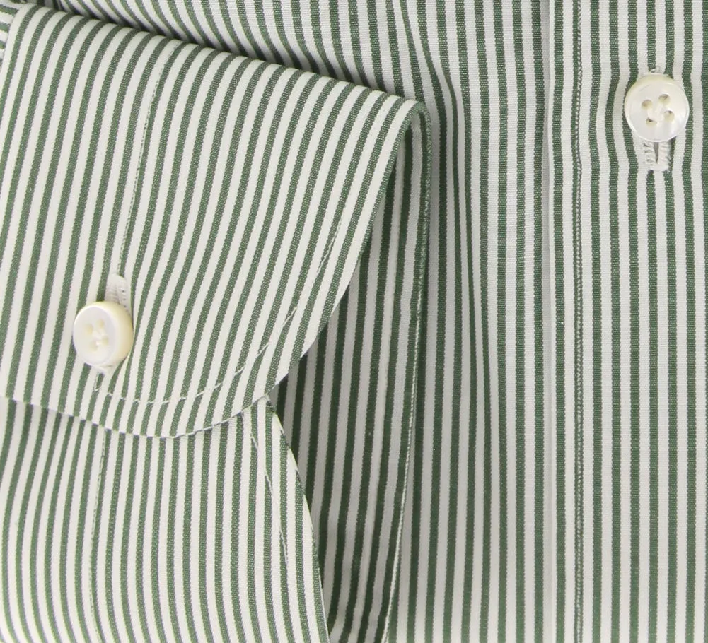 Donnanna Green Shirt - 16 US / 41 EU