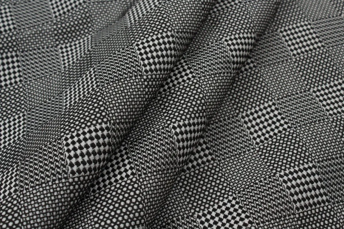 Jacquard Checks of Silk and Polyester - Black and White