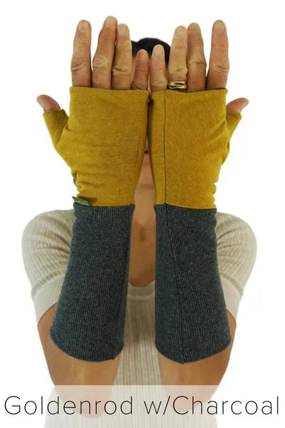 Knit Mitts® :: S/M :: ASSORTED