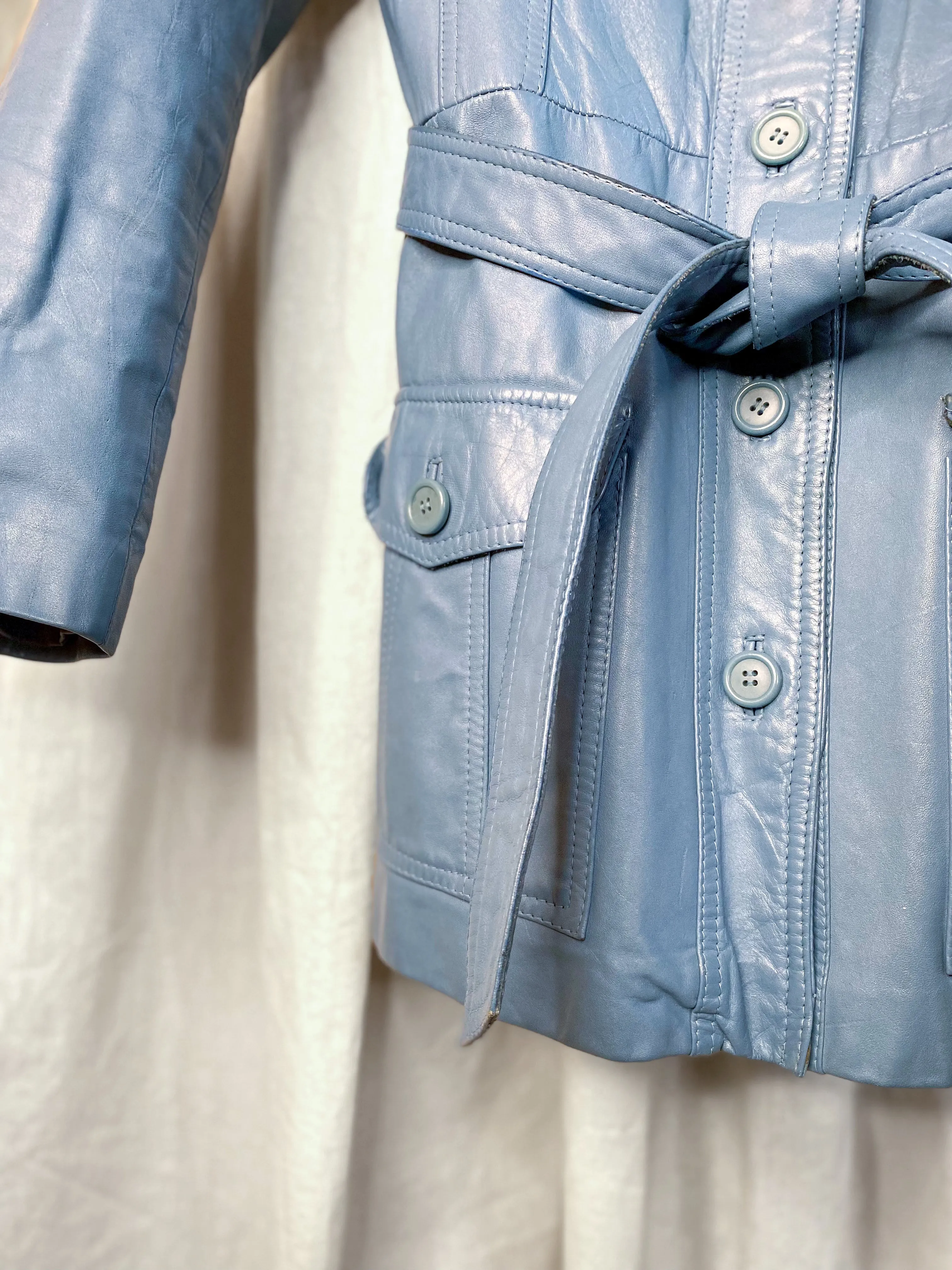 VINTAGE LEATHER JACKET [ Sky Blue, Size Small ]